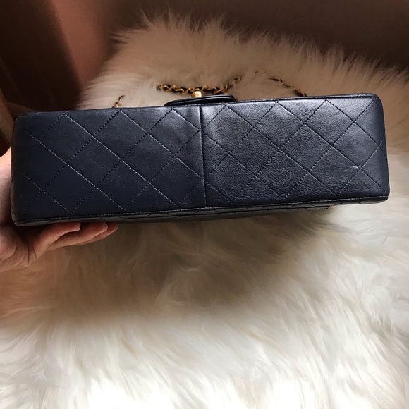 Chanel Vintage Single Flap bag Navy lambskin - Picture 12 of 15